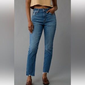 American Eagle Mom Jeans NWOT